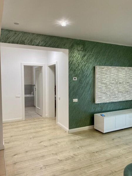 Apartament cu vedere la lac, Complex Valetta, Baneasa, 61 mp + terasa